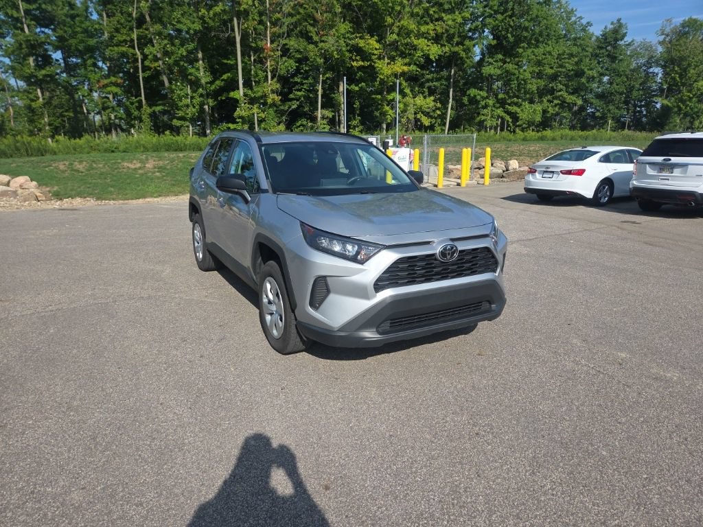 Used 2021 Toyota RAV4 LE w/ Carpet Mat Package (TMS) FWD image 2