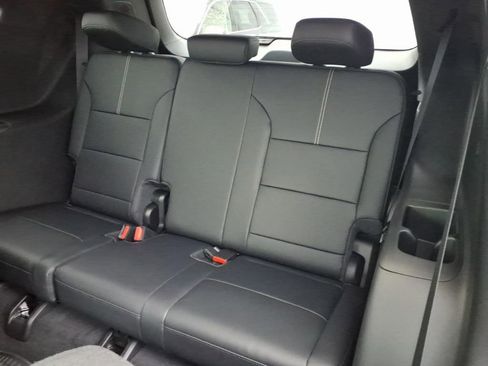 New 2026 GMC Acadia Elevation w/ Elevation Premium Package AWD/4WD image 6