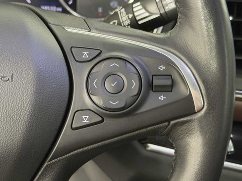 Used 2021 Buick Enclave Avenir w/ Avenir Technology Package FWD image 28