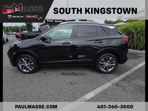 Used 2023 Buick Encore GX Select w/ Sport Touring Package AWD/4WD image 8