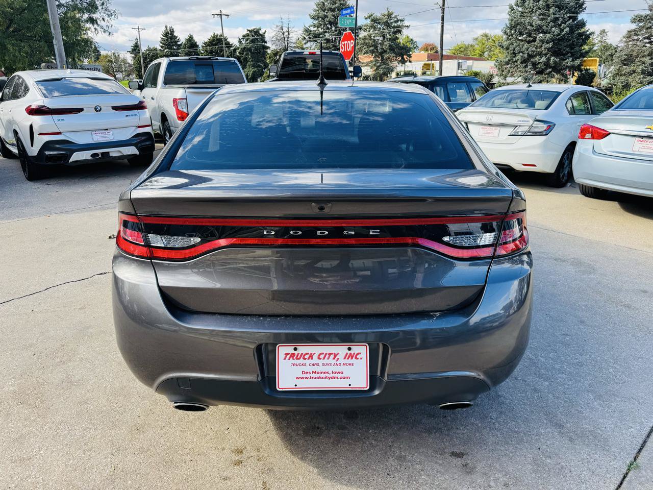 Used 2015 Dodge Dart SXT FWD image 4