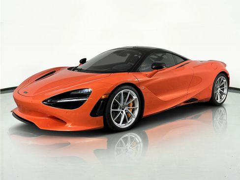 Used 2024 McLaren 750S image 4