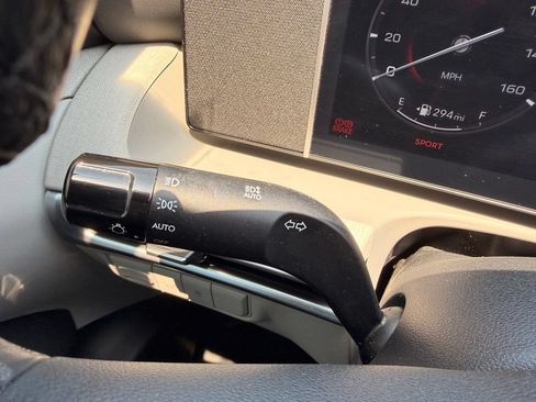 Used 2025 Hyundai Tucson SEL FWD image 19
