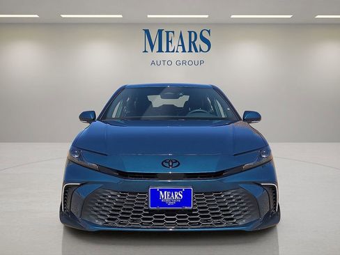 Used 2026 Toyota Camry SE w/ Convenience Package image 8