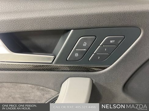 Used 2018 Audi SQ5 Prestige w/ Prestige Package AWD/4WD image 18