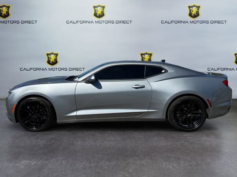 Used 2024 Chevrolet Camaro LT w/ Technology Package image 2