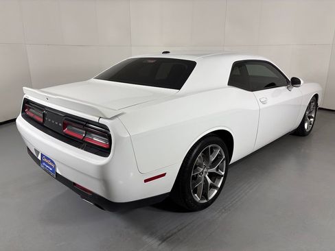 Used 2022 Dodge Challenger GT RWD image 14