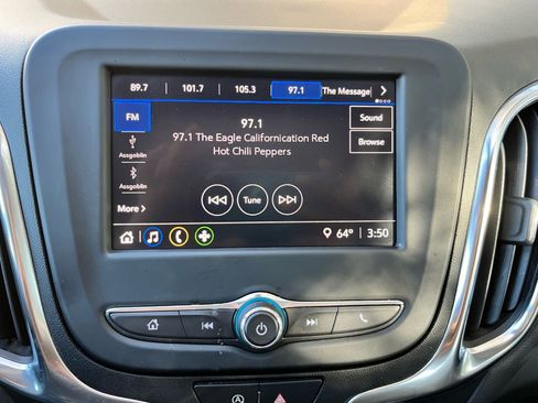 Used 2022 Chevrolet Equinox LT image 27