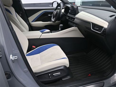Used 2025 Acura ADX A-Spec image 29