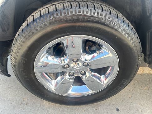 Used 2019 RAM 1500 Big Horn AWD/4WD image 15
