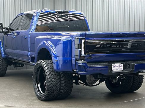 Used 2026 Ford F450 Platinum image 3