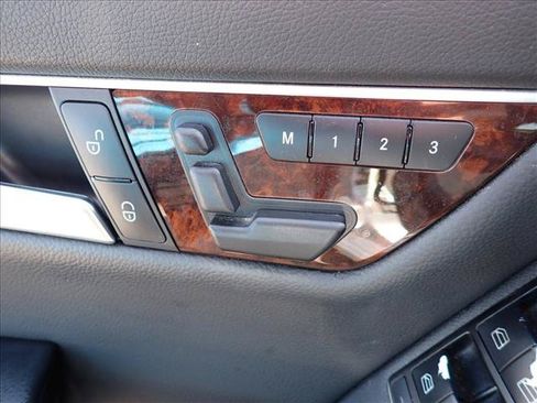 Used 2013 Mercedes-Benz C 300 4MATIC Sedan image 11