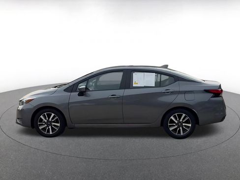 Used 2025 Nissan Versa SV FWD image 9