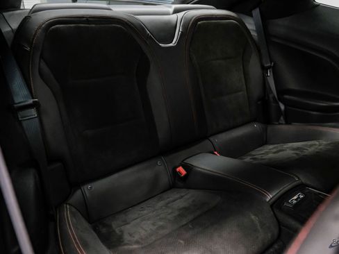 Used 2019 Chevrolet Camaro ZL1 image 86