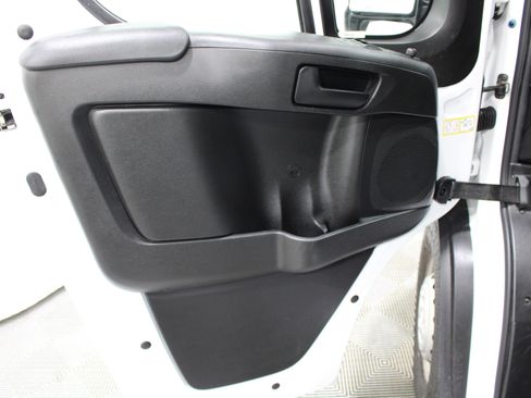 Used 2025 RAM ProMaster 2500 w/ Convenience Group FWD image 5