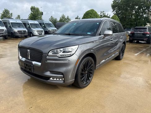 Used 2022 Lincoln Aviator Reserve w/ Equipment Group 201A AWD/4WD image 8