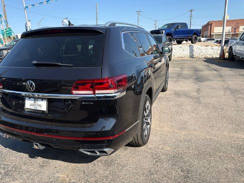 Used 2023 Volkswagen Atlas SEL Premium AWD/4WD image 5