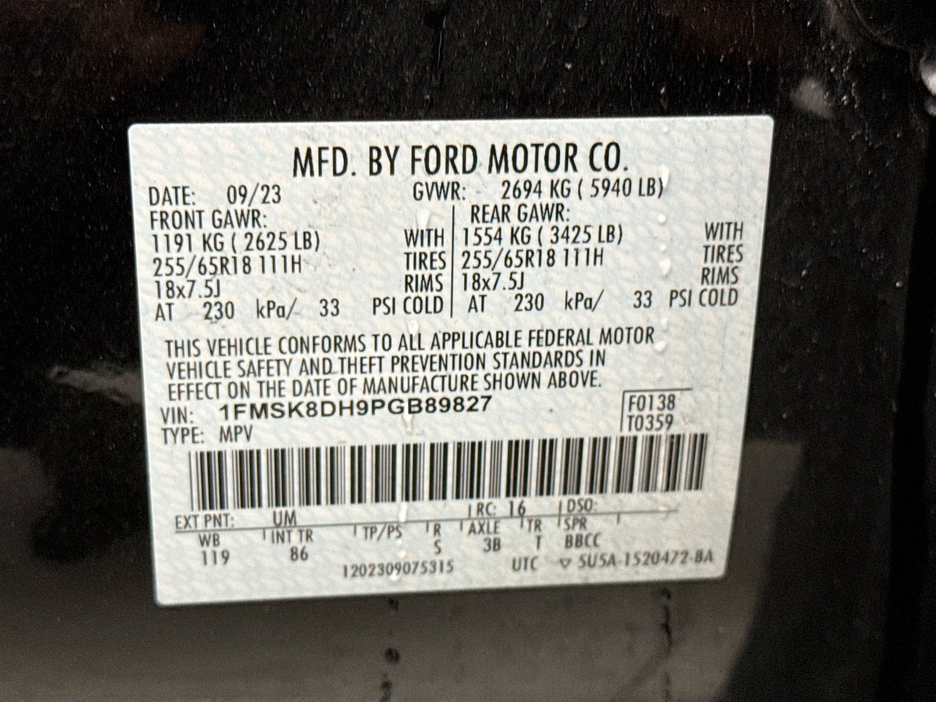 Used 2023 Ford Explorer XLT AWD/4WD image 13