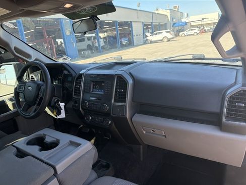 Used 2017 Ford F150 XLT RWD image 22