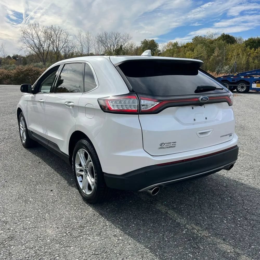 Used 2017 Ford Edge Titanium w/ Equipment Group 301A AWD/4WD image 5