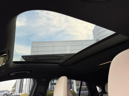 New 2026 Mercedes-Benz GLC 300 4MATIC image 25