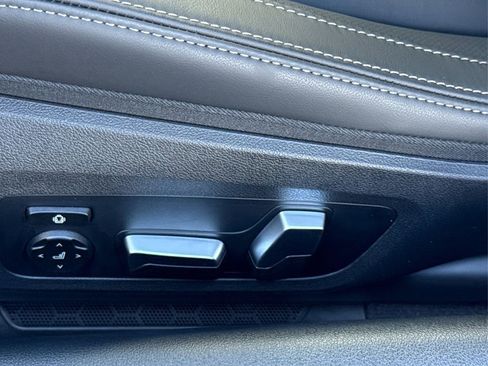 New 2026 BMW 840i Coupe w/ M Sport Professional Package RWD image 25