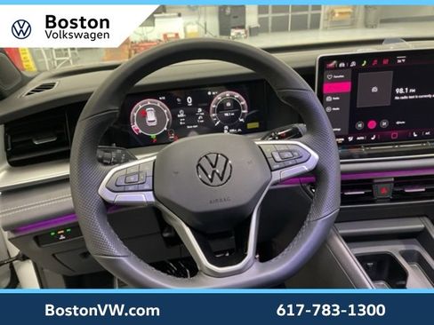 New 2026 Volkswagen Tiguan SE R-Line image 15