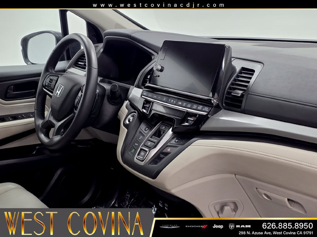 Used 2025 Honda Odyssey EX-L image 12