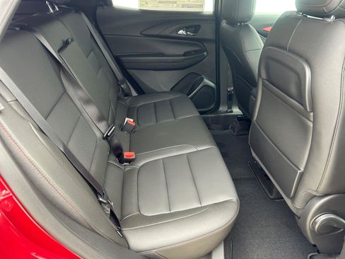 Used 2024 Chevrolet TrailBlazer RS w/ Driver Confidence Package FWD image 20
