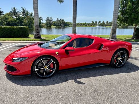 Used 2024 Ferrari 296 GTS RWD image 2