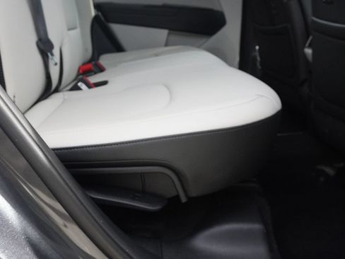 Used 2024 Kia Sportage EX FWD image 34