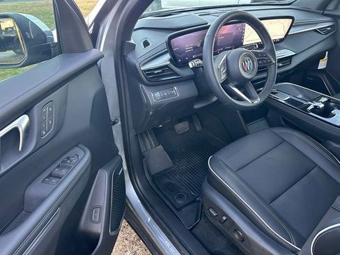 New 2025 Buick Enclave Preferred w/ Power Package image 16