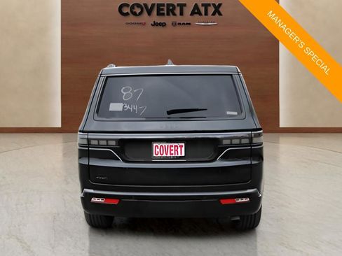 New 2026 Jeep Grand Wagoneer Limited AWD/4WD image 4