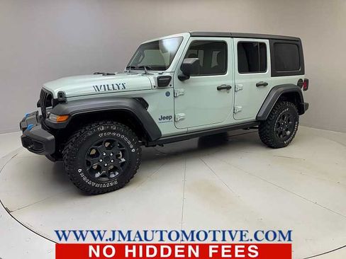 Used 2023 Jeep Wrangler Unlimited w/ 8.4" Radio Group AWD/4WD image 1