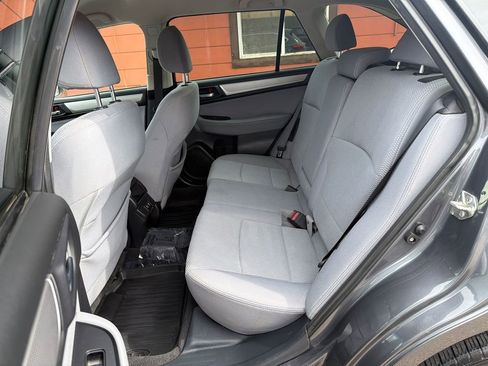 Used 2019 Subaru Outback 2.5i Premium AWD/4WD image 12