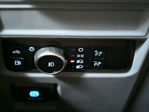 Used 2024 Ford F150 XLT w/ Mobile Office Package image 42