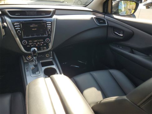 Certified 2024 Nissan Murano SV image 13