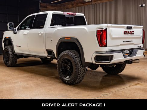 Used 2022 GMC Sierra 2500 AT4 w/ AT4 Preferred Package image 7