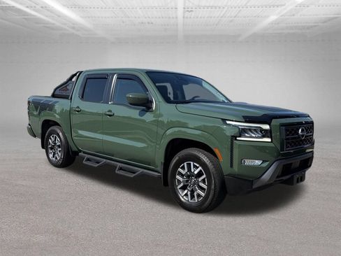 Used 2024 Nissan Frontier SL w/ Technology Package RWD image 2