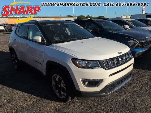 Used 2019 Jeep Compass Limited AWD/4WD image 1