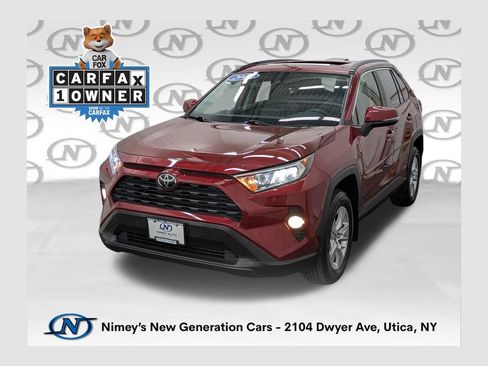 Used 2019 Toyota RAV4 XLE w/ Convenience Package AWD/4WD image 1