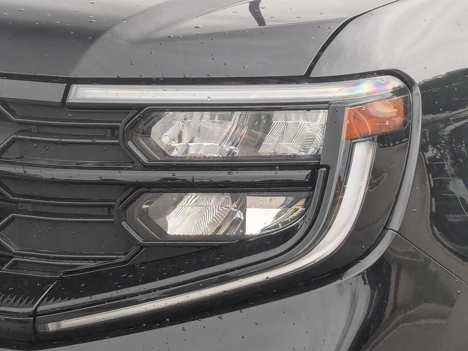 Used 2025 Ford Expedition Active RWD image 9