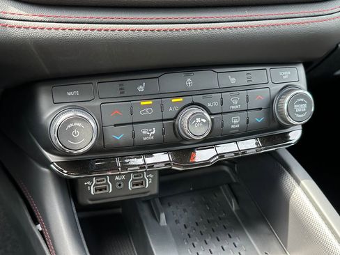 New 2026 Dodge Durango GT image 17