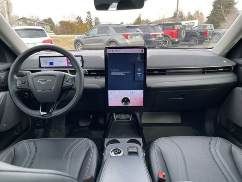 Used 2024 Ford Mustang Mach-E Premium image 7