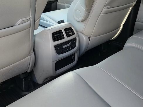 Used 2021 Honda Pilot Black Edition image 18