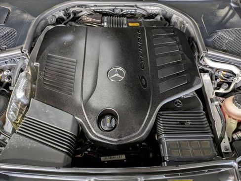 Certified 2023 Mercedes-Benz S 500 4MATIC image 24