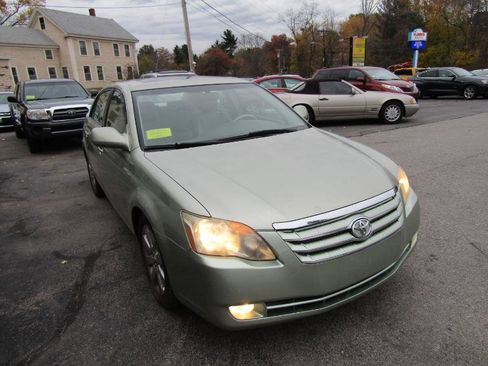 Used 2006 Toyota Avalon Limited image 8
