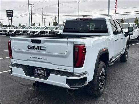 New 2026 GMC Sierra 2500 Denali Ultimate AWD/4WD image 13