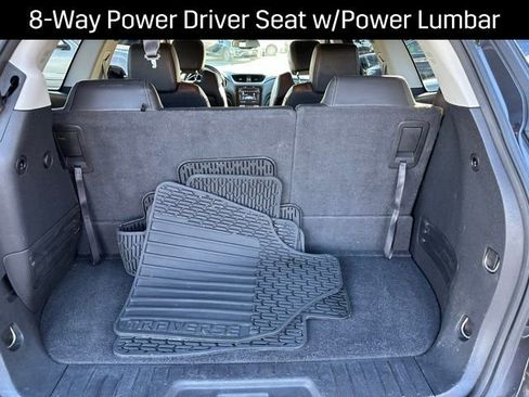 Used 2015 Chevrolet Traverse LT image 19