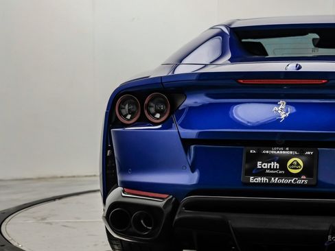 Used 2023 Ferrari 812 GTS RWD image 18